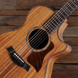 Taylor 722ce